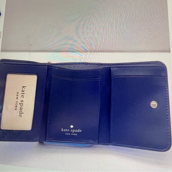KATE SPADE Shore Thing Small Trifold Continental Wallet - Picture 11 of 14
